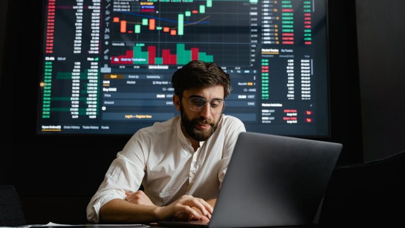 Оплата услуг Suno AI из России в 2025 году