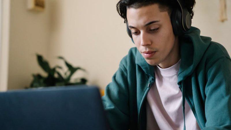 Скачивание музыки с Suno AI для Spotify