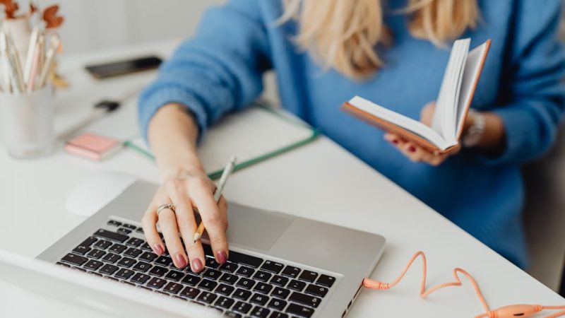 Suno AI: как создать песню за 1 минуту для начинающих с созданием обложек