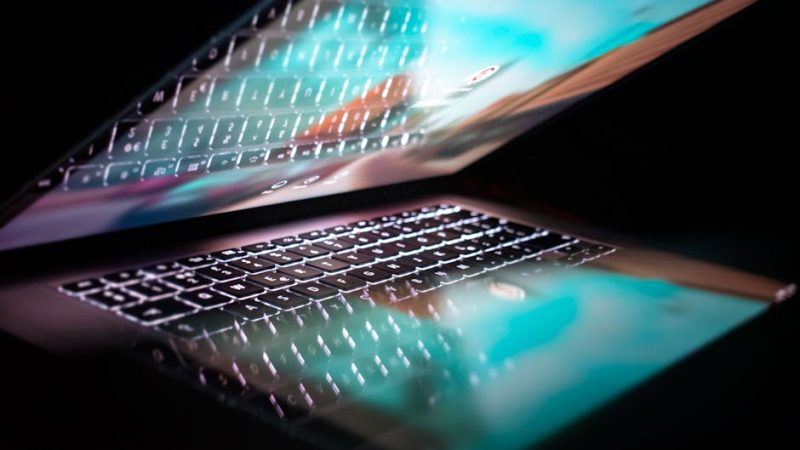 Бесплатная загрузка и использование Suno AI на русском языке